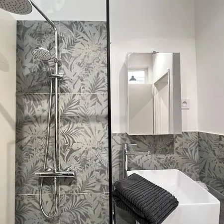 Charme Authenticite A Marseille, Camas Appartement Buitenkant foto