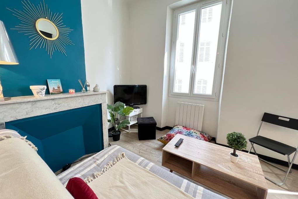 Charme Authenticite A Marseille, Camas Marseilles