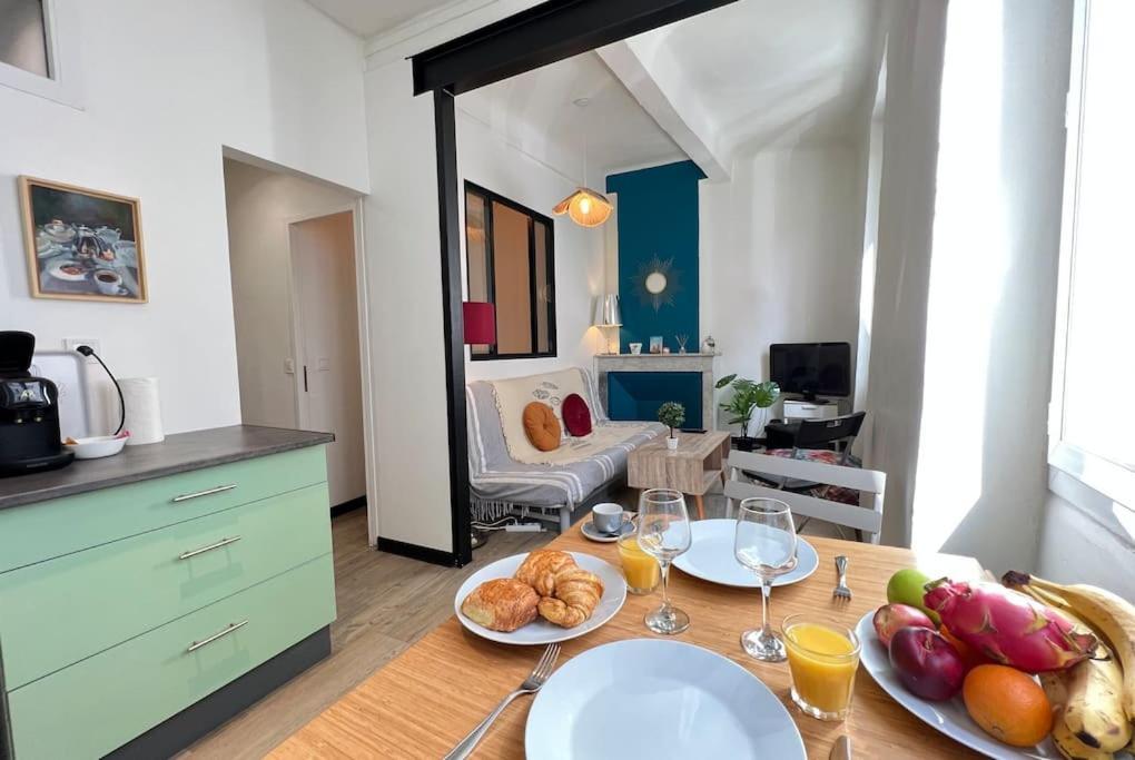 Charme Authenticite A Marseille, Camas
